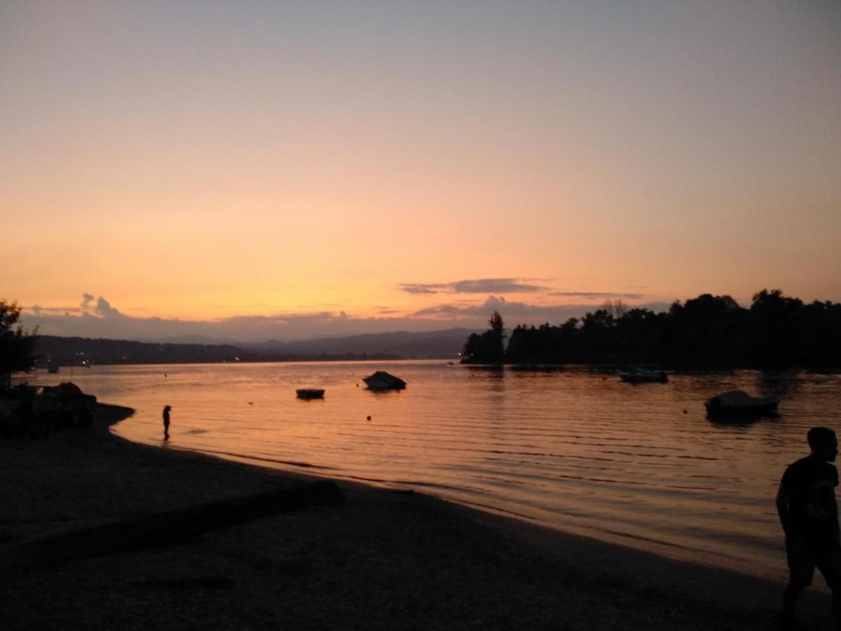 קסטלטו סופרה טיצ'ינו Appartamento Sul Lago Maggiore מראה חיצוני תמונה